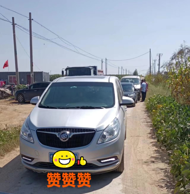 別克商務(wù)服務(wù)農(nóng)業(yè)廳領(lǐng)導(dǎo)，現(xiàn)場視察